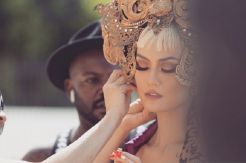 Agnez Mo Disejajarkan...