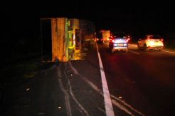 Dua Truk Tabrakan di Jalan Tol, Lalu Lintas Macet 4 Kilometer