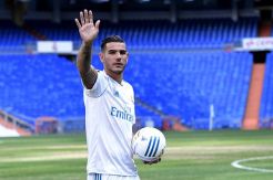 Bek Real Madrid Ingin Khianati Timnas Prancis