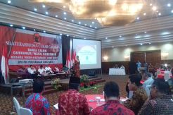 Puti Guntur Soekarno Kritisi Masalah Perempuan