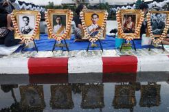 Puluhan Raja Akan Beri...