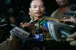 Gudang Petasan Meledak, Suryadi Cari Istri di RS Polri Kramat Jati