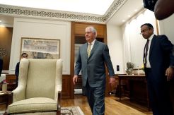 Tillerson: Iran Dijatuhi...