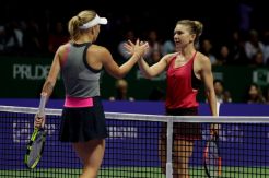Simona Halep Alami Hari...