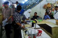 Ditera Ulang, Ratusan Alat Timbang di Pasar Rusak