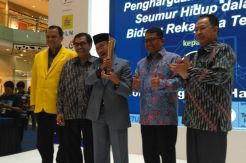 Fakultas Teknik UI Beri Penghargaan untuk BJ Habibie