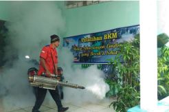 Musim Hujan Tiba, Rescue Perindo Fogging Kawasan Kaligawe Semarang