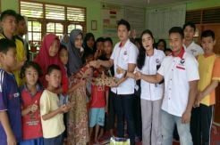 Peduli Disabilitas, Pemuda Perindo Batanghari Berbagi Sembako