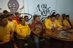 Pengurus Kecamatan Golkar se-Jabar Tolak Ridwan Kamil