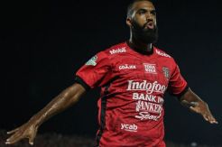 Comvalius: Selamat Datang di Liga Sirkus Indonesia