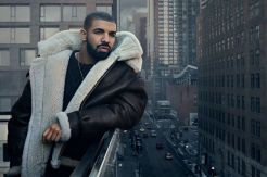 Drake Siapkan Koleksi Tas Birkin Hermes untuk Calon Istri