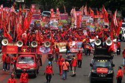 Lebih Tinggi dari UMP Jakarta, UMK Bekasi Capai Rp3,9 Juta