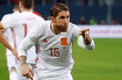 Sergio Ramos Tak Peduli Soal Masa Depan Ronaldo