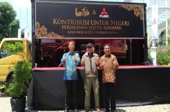 Mitsubishi Fuso Boyong Iwan Fals Roadshow 10 Kota