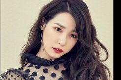 Keluar dari SNSD, Tiffany...