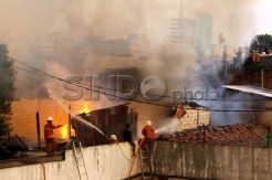 Diduga Arus Pendek,...
