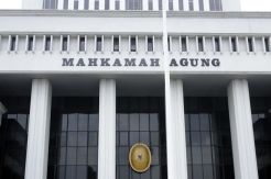 Mahkamah Agung Diminta Kembali Batalkan Aturan Taksi Online