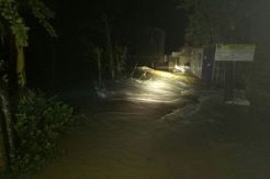 KAHMI Salurkan Bantuan bagi Korban Banjir Lombok Timur