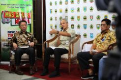 Ganjar Ajak Perbankan Ikut Turunkan Angka Kemiskinan di Jateng