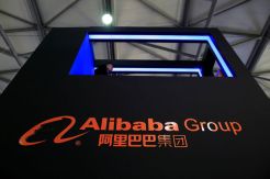 Alibaba Beli Saham Operator Hypermarket Terbesar di China