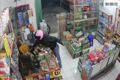 Viral! Pencurian Saat...