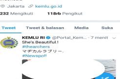 Akun Twitter Kemlu RI...