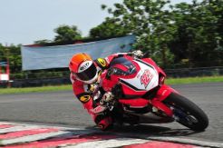 Andalkan CBR250RR, Pembalap AHRT Ingin Jadi Juara Nasional 250cc