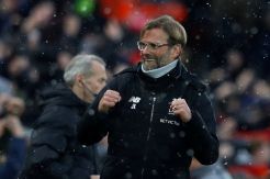 Juergen Klopp Punya Alasan Simpan Coutinho dan Firmino