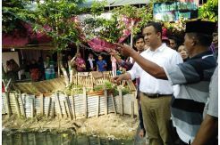 Banjir di Jatipadang, Anies Akan Atur Debit Air dari Setu Babakan