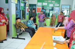 Pelayanan Buruk, Bupati Merangin Sidak Puskesmas