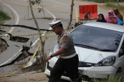 Jalan Nasional Penghubung 3 Kabupaten di Dataran Tinggi Gayo Ambles