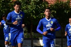 Pelatih Persib Rencanakan Gelar Latihan di Luar Bandung