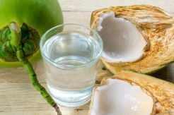 Susah Tidur? Coba Konsumsi Air Kelapa