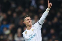 Zidane Pastikan Ronaldo Tampil di El Clasico