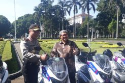 Polda Jabar Dapat Hibah 100 Unit Motor Patroli dari Pemprov