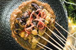 Bosan Makan Sate Ayam, Cobalah Bikin Sendiri Sate Gurita