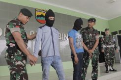 Babinsa Tanjungunggat Kodim 0315 Bintan Bekuk 2 Pengedar Sabu