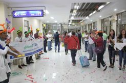 Cara Bandara Sam Ratulangi Lepas Penumpang Terakhir 2017