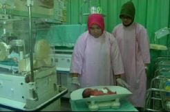 Melahirkan di Mobil Patroli Polisi, Ibu dan Bayi Selamat