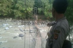 Jembatan Gantung Putus, Polisi: Jelas Ini Kelalaian