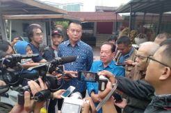 Maju Pilgub Jabar, Tubagus Minta Restu Sesepuh Sunda