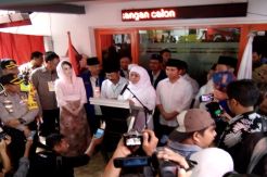 Berkas Pendaftaran Khofifah Sempat Nyantol Gara-gara Nasdem