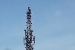 Stres Dilarang Bekerja di Diskotek, Remaja Ini Coba Bunuh Diri di Atas Tower