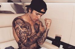 Tato Bikin Selena Gomez...