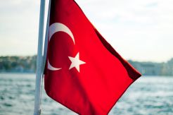 Turki Keluarkan Travel...
