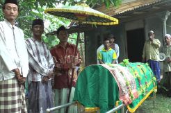 Pesta Miras Oplosan, Tiga Warga Kendal Tewas