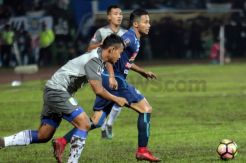 Dramatis, Persela Paksa...