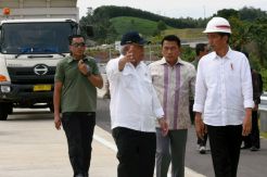 Jokowi Pede Banyak Proyek Infrastruktur Segera Bisa Dinikmati