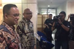Sambangi Kantor MRT, Anies Tulis Pesan Menyentuh