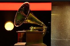 3 Momen Unik Grammy...